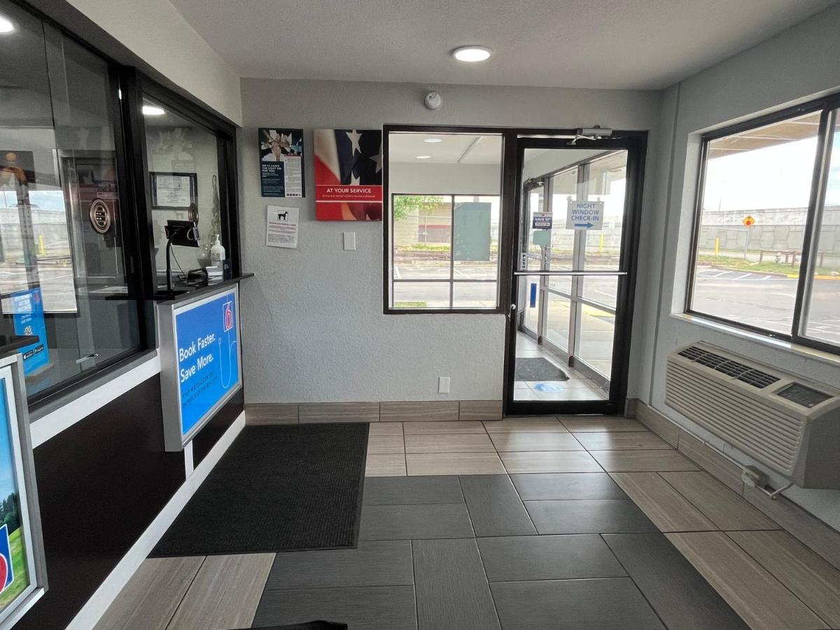 Studio 6 Wichita, Ks - Airport エクステリア 写真