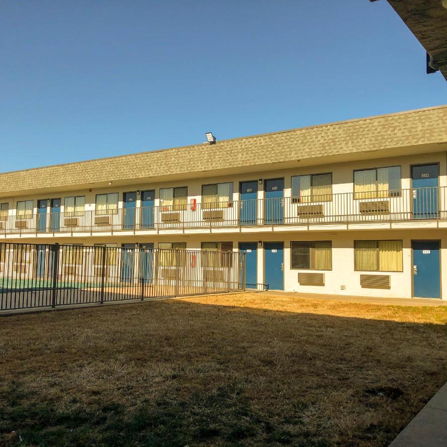 Studio 6 Wichita, Ks - Airport エクステリア 写真